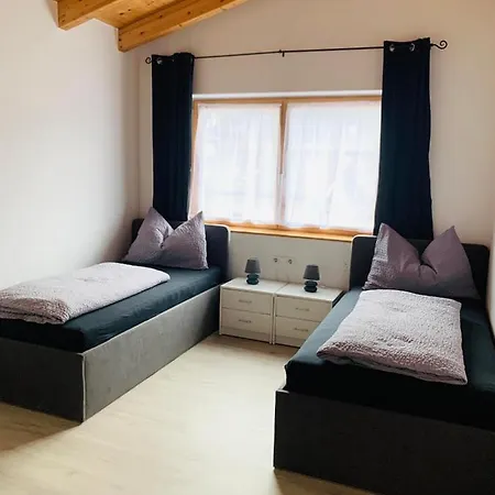 Semesterbostad Julia Oetz