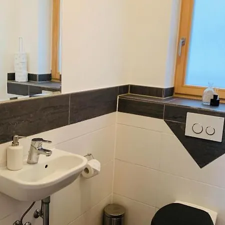 Julia Semesterbostad Oetz