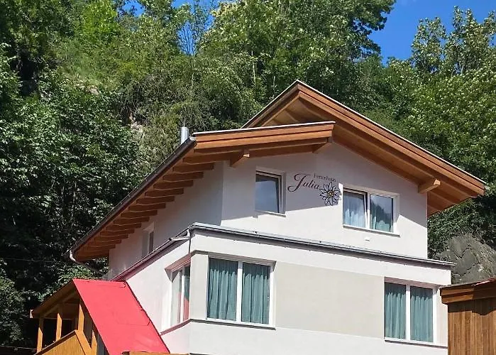 Ferienhaus Julia Oetz